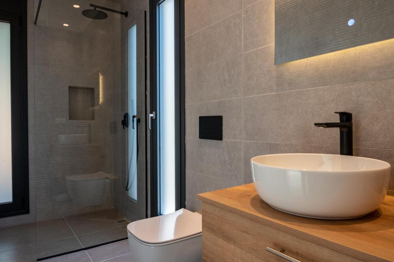 Casatino Villas Kalianeika Exteriör bild